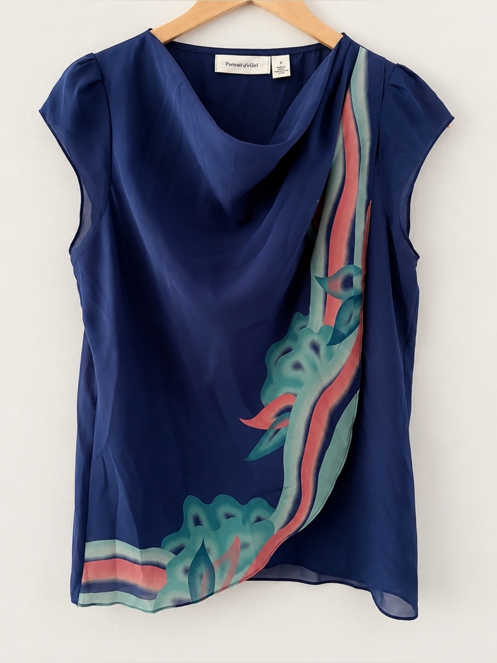 Portrait of a Girl 100% Silk Draped Blouse Top Size 8 Blue Floral Cap Sleeve
